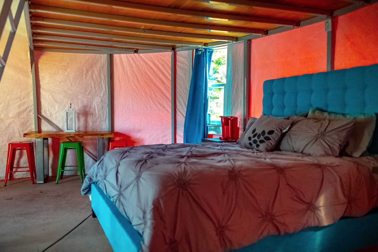  Fun & Relaxing Colorado Glamping Experience 